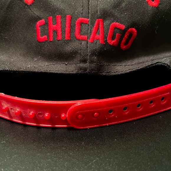 Chicago Bulls Bugs Bunny Logo SnapBack Cap - Picture 5 of 8